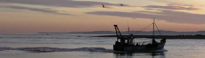 Exmouth fishing boat - Photography by Tom Hurley